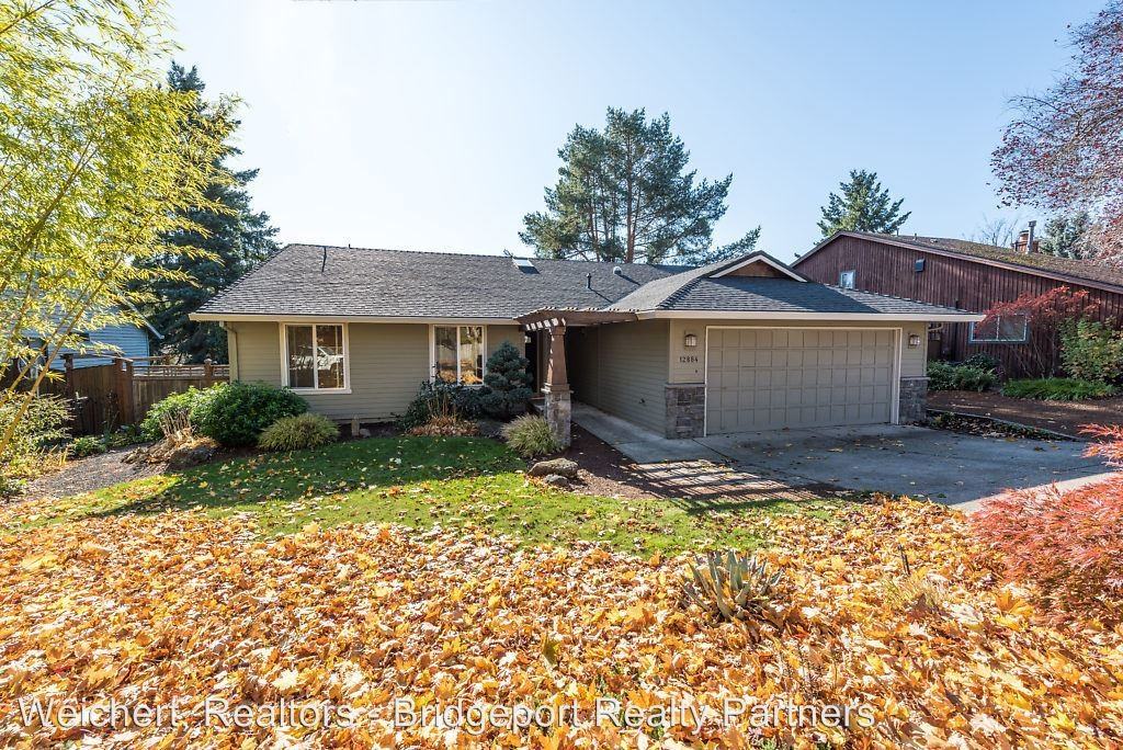 12884 SW Thunderhead Way - Photo 2 of 25