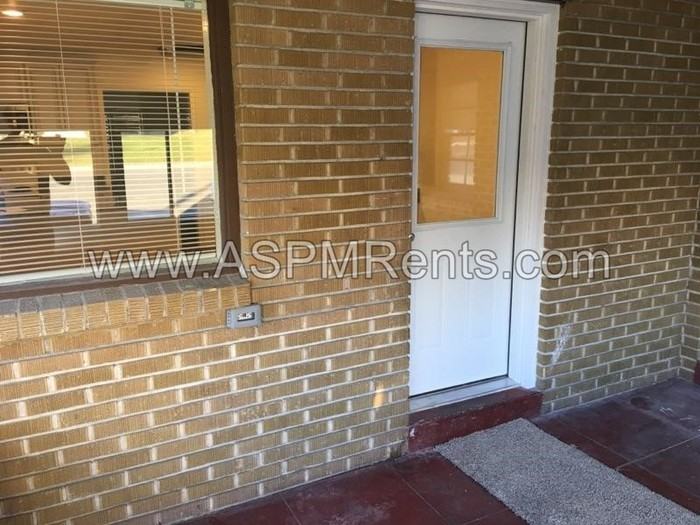 33 E 8640 S - Photo 2 of 21