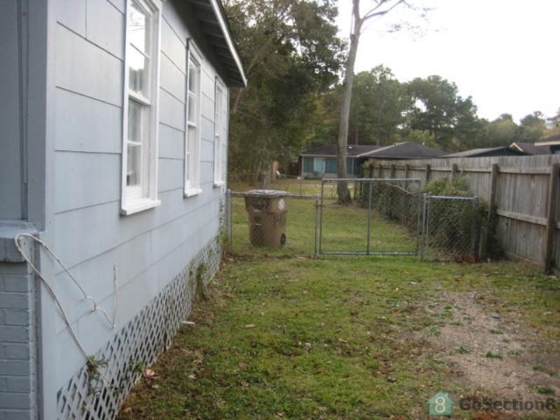 1407 Daytona Dr - Photo 2 of 7