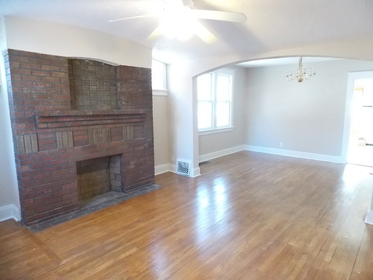 6514 Woodrow Ave - Photo 2 of 14