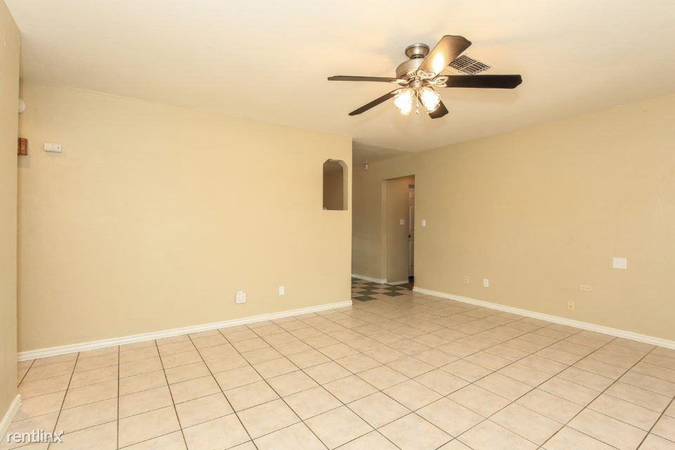 20426 N 14th Dr - Photo 2 of 19