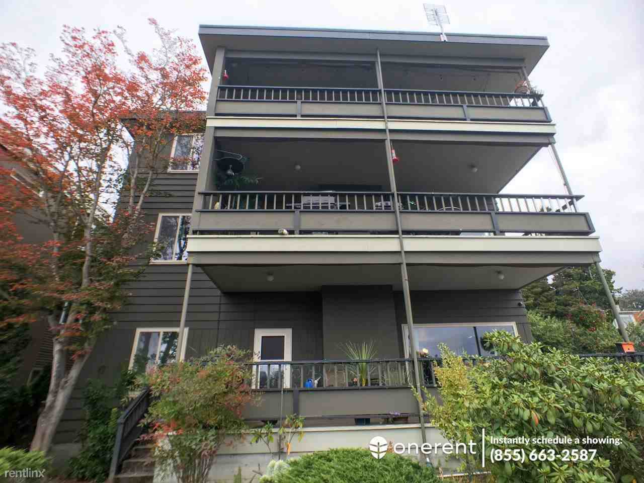 1202 Olympic Way W - Photo 3 of 16