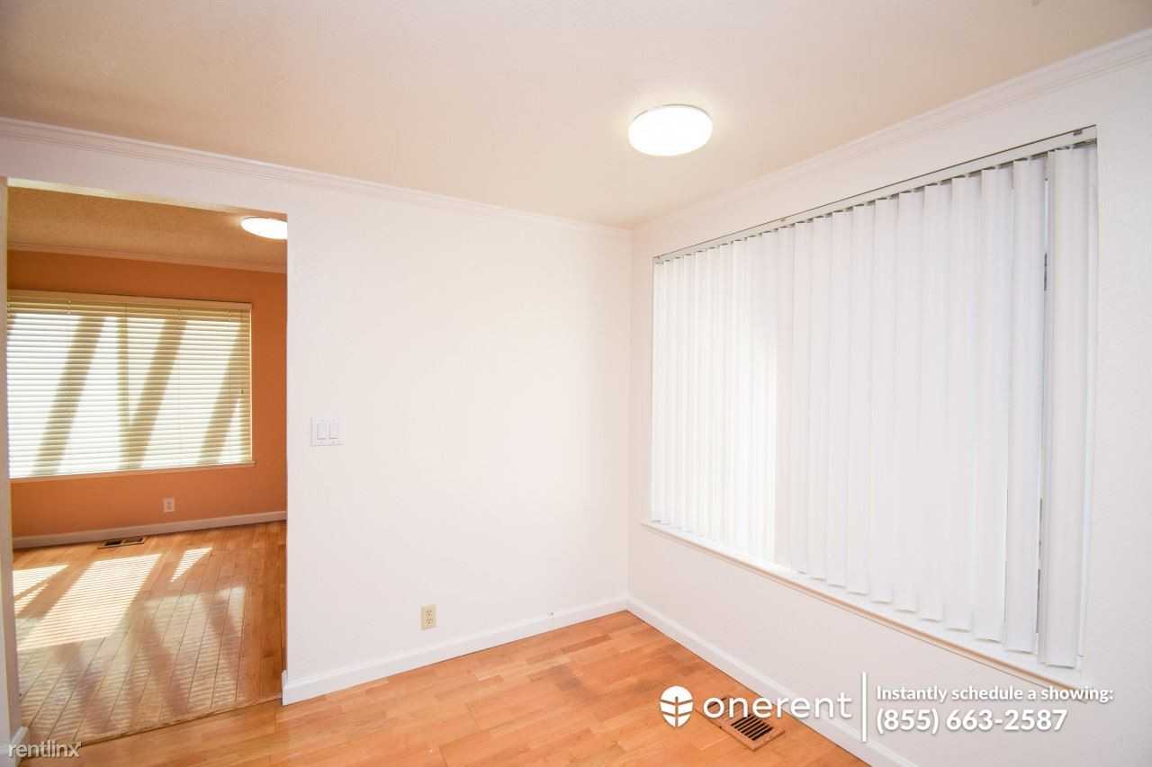 7250 Clarendon St - Photo 3 of 16