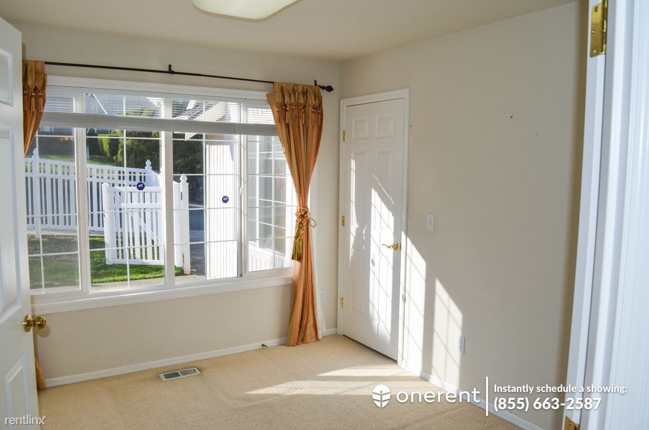 2322 179th Ct NE - Photo 3 of 18