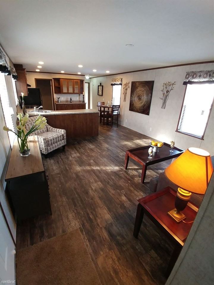 67 St Peters Dr - Photo 3 of 16