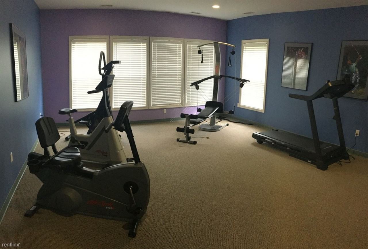 2070 Aspen Ln S - Photo 2 of 2