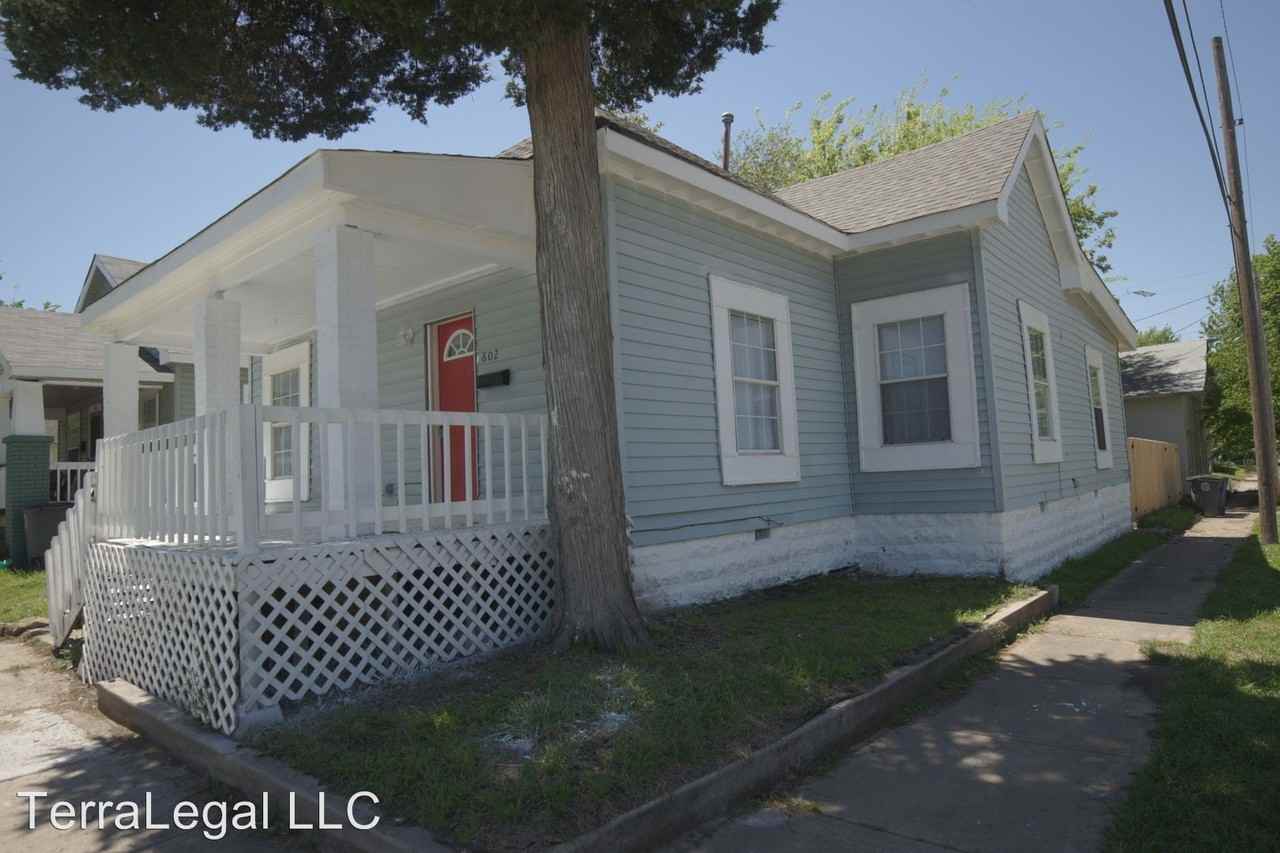 802 S Trenton Ave - Photo 2 of 12