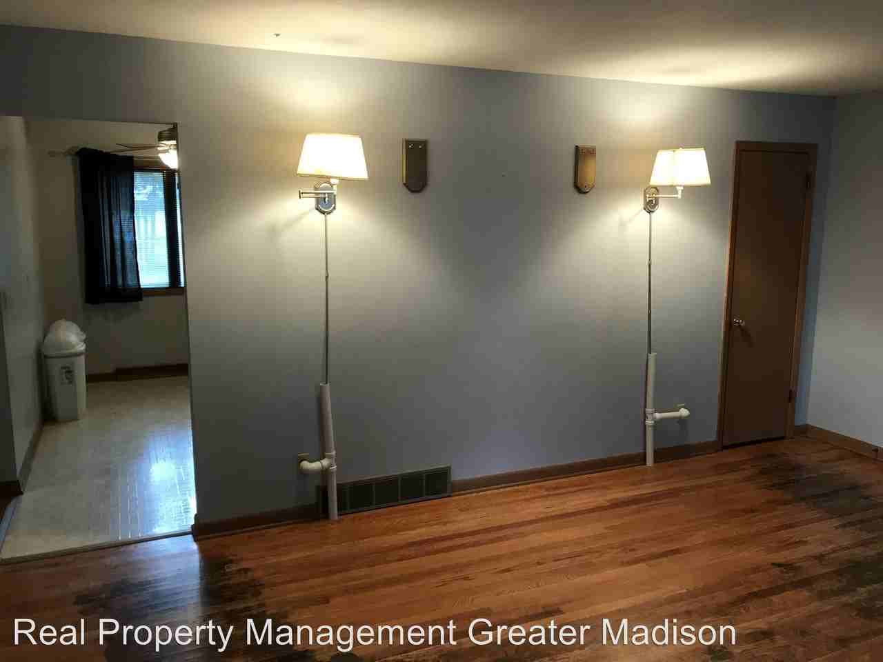 1818 Reetz Rd - Photo 3 of 17