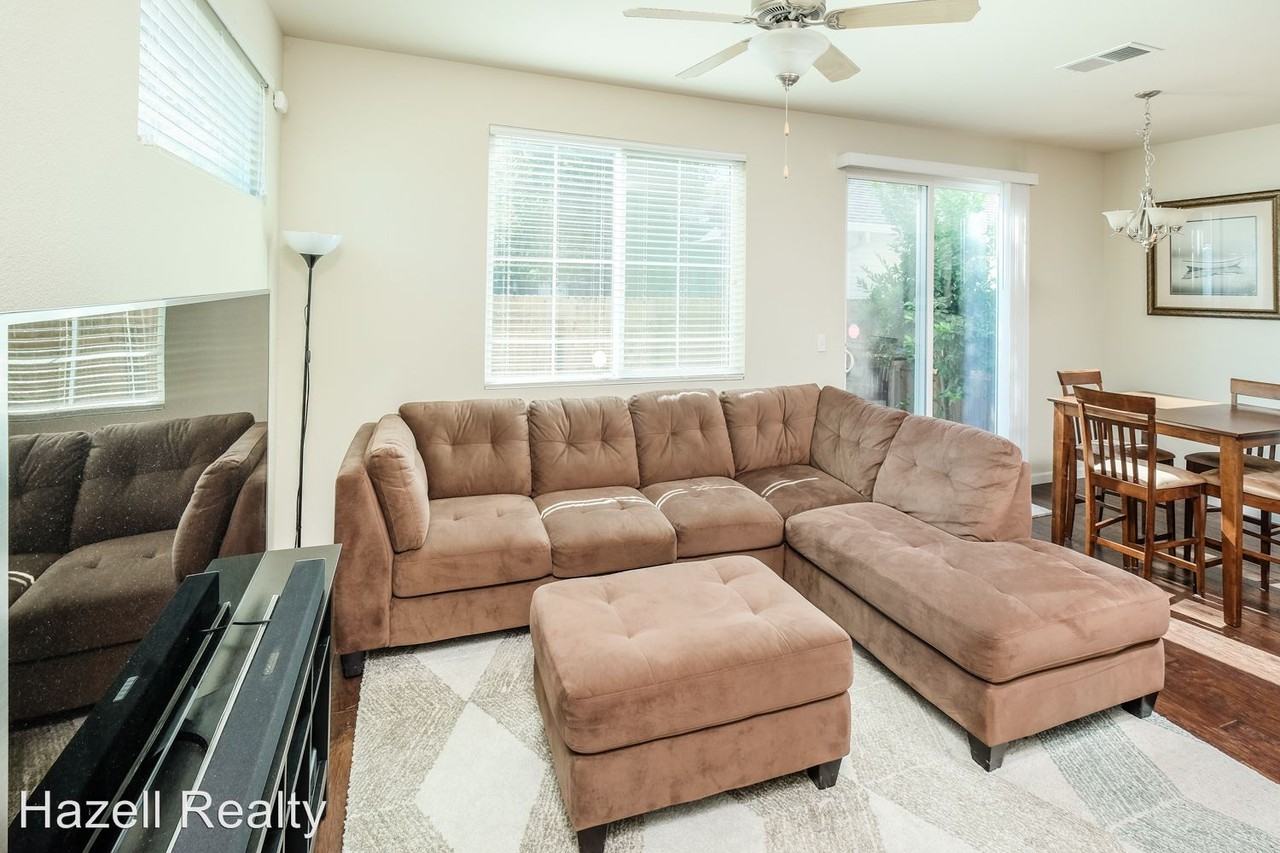 3420 Northside Row - Photo 3 of 23