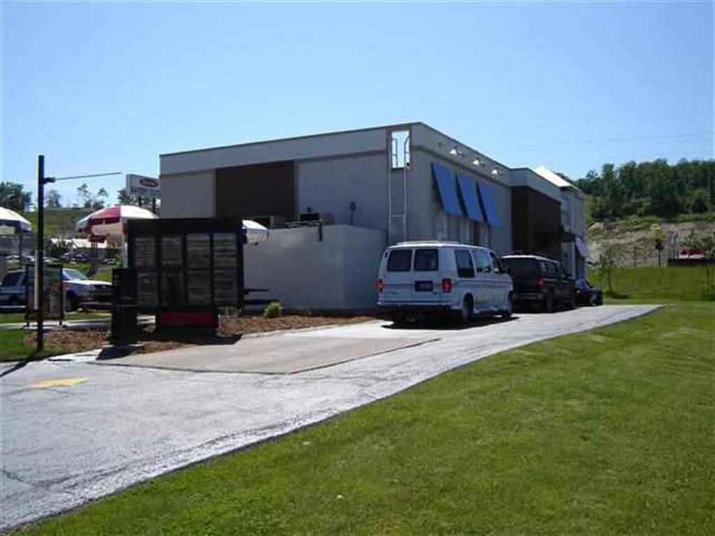 1301 Memorial Rd #M26 - Photo 3 of 26