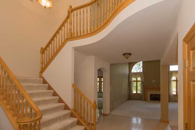 10 Doral Ct - Photo 3 of 19