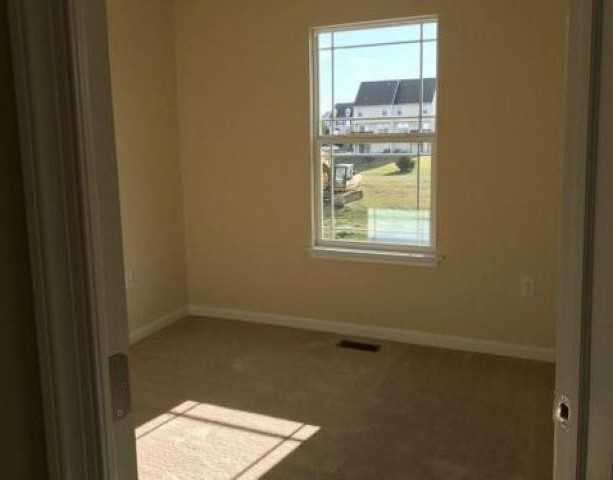 357 Northdown Dr - Photo 2 of 6