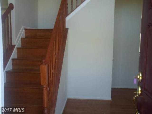 16600 Mannington Rd - Photo 3 of 6