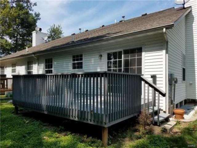 180 Northbay Ct - Photo 3 of 6