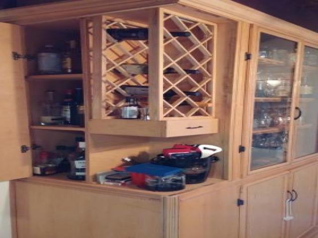 712 Coolidge Pl - Photo 2 of 6