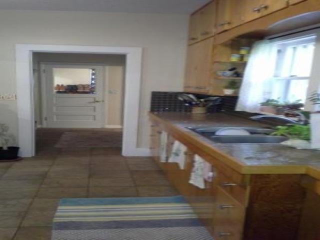 720 4th Ave - Photo 3 of 6