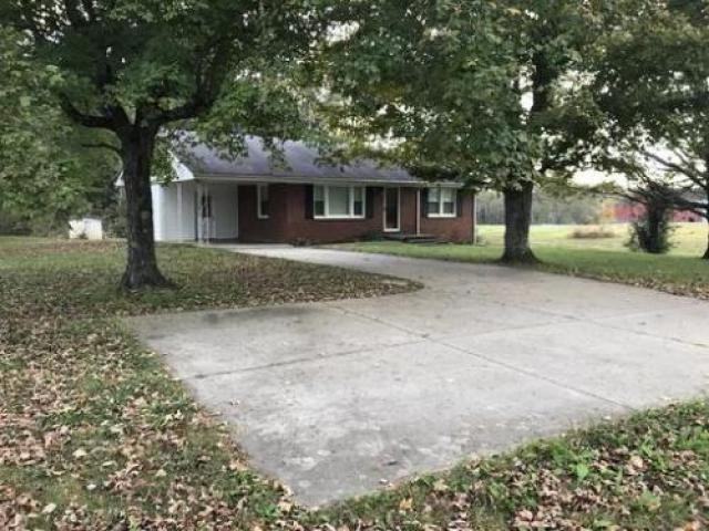 5460 Ashland City Rd - Photo 3 of 6