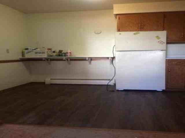 409 2nd St N - Photo 3 of 4