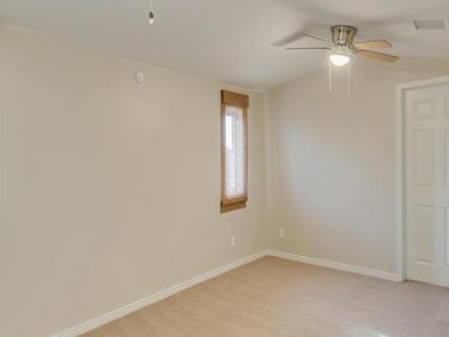 1983 E Don Carlos Ave - Photo 3 of 6