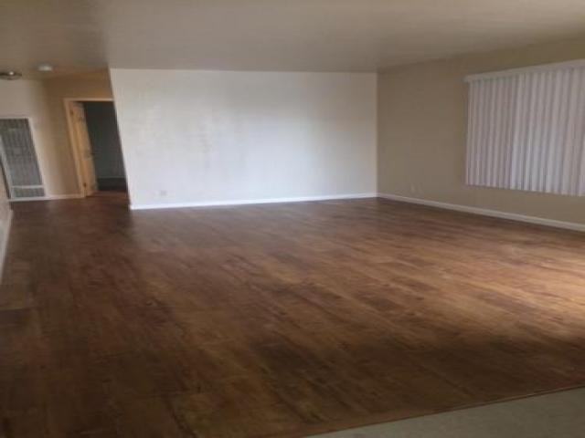 2578 San Leandro Blvd - Photo 2 of 6