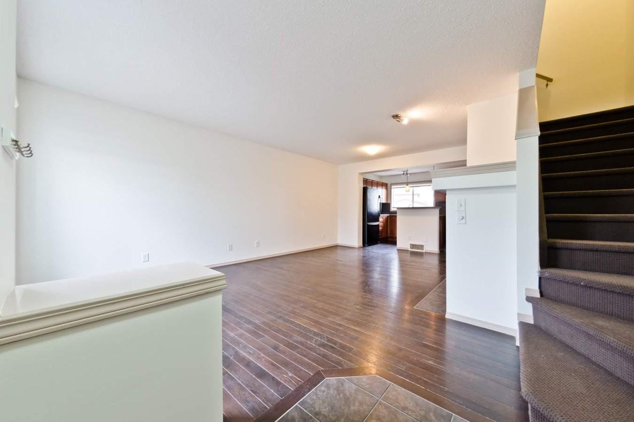 346 Elgin Point SE - Photo 3 of 24