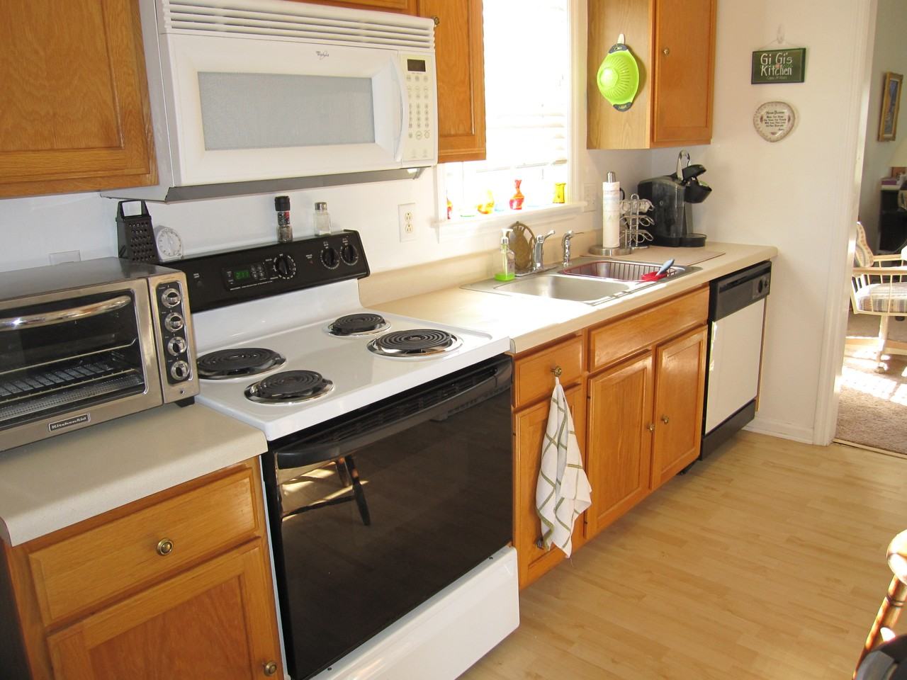 101 Nathan Tisdale Ln - Photo 3 of 16