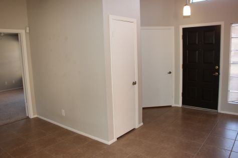4143 W Gail Dr - Photo 2 of 14
