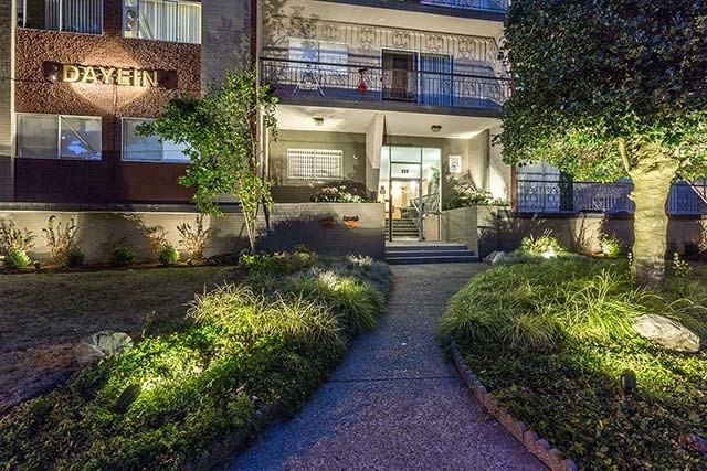 Daylin Manor Apartments - Photo 2 of 10