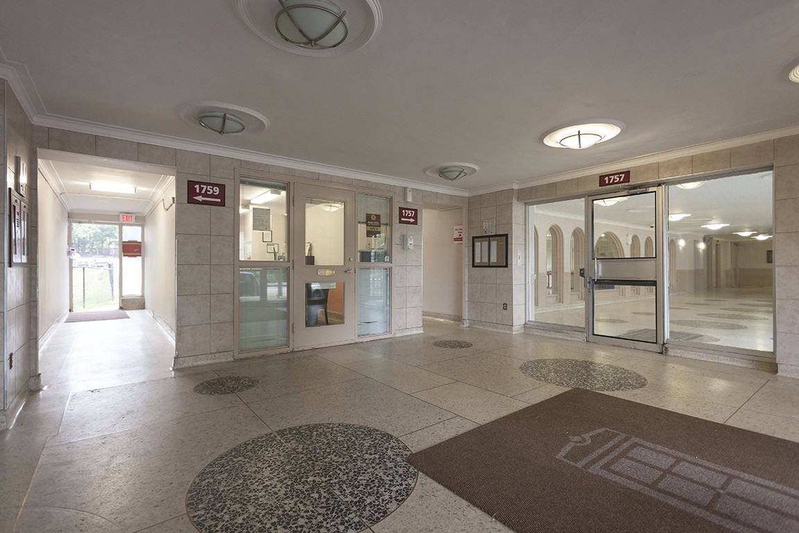 Victoria Park Apartments - Photo 3 of 8