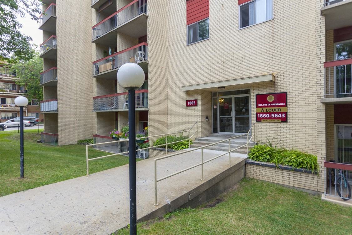 Appartements Le Degrandville - Photo 2 of 6