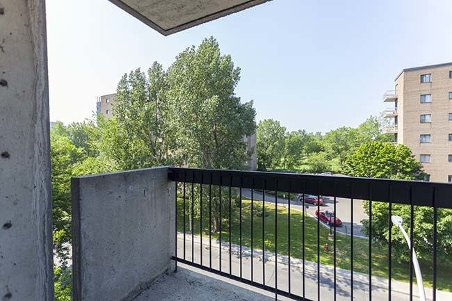 Appartements Le Victoria Apartments 1620 Av Victoria, Longueuil, QC