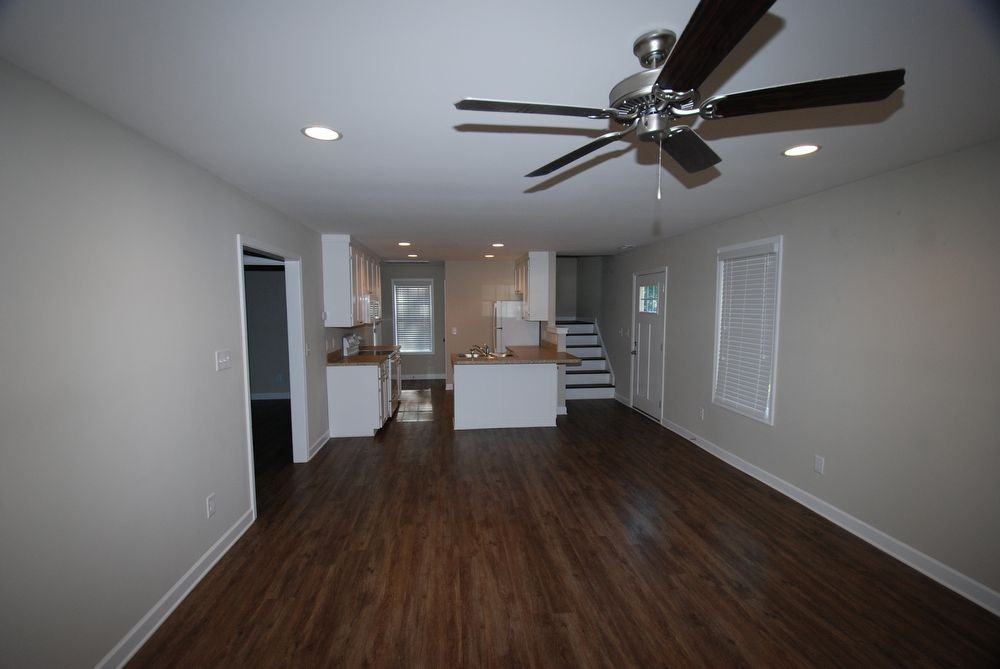 115 E Kennel Ln - Photo 2 of 13