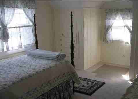 1870 Carroll Ave - Photo 3 of 13