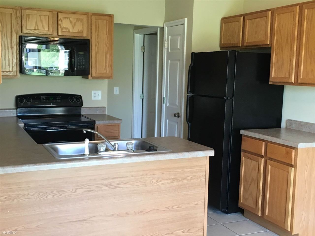 7077 Remington Villa Dr - Photo 2 of 10