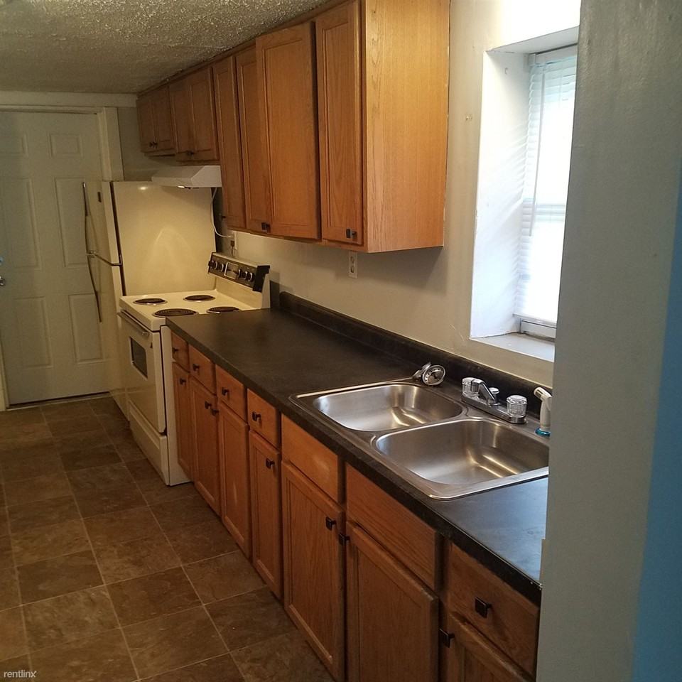 4817 Mecca St - Photo 2 of 5