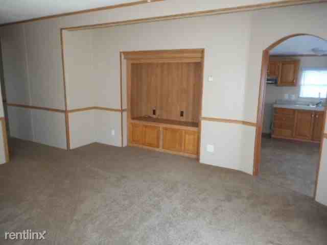 53 Pinewood Pkwy - Photo 2 of 12