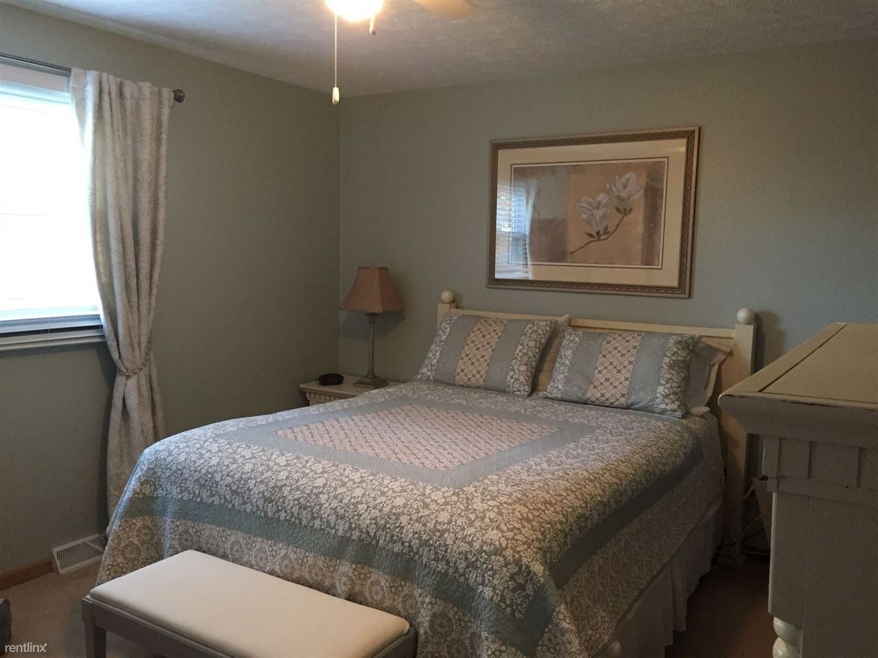 11015 Santa Fe Trail NE - Photo 2 of 7