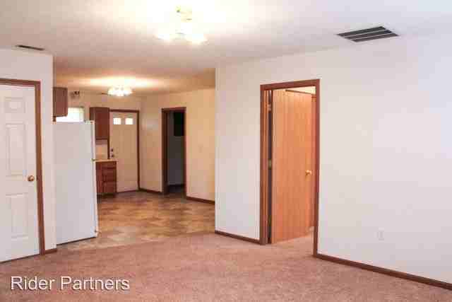 309 AB Davis Apartments 309 S Davis St, Brookston, IN 47923 Zumper