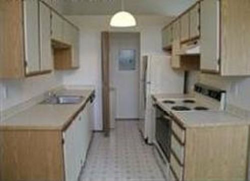 5851 South 152nd St - Photo 2 of 9