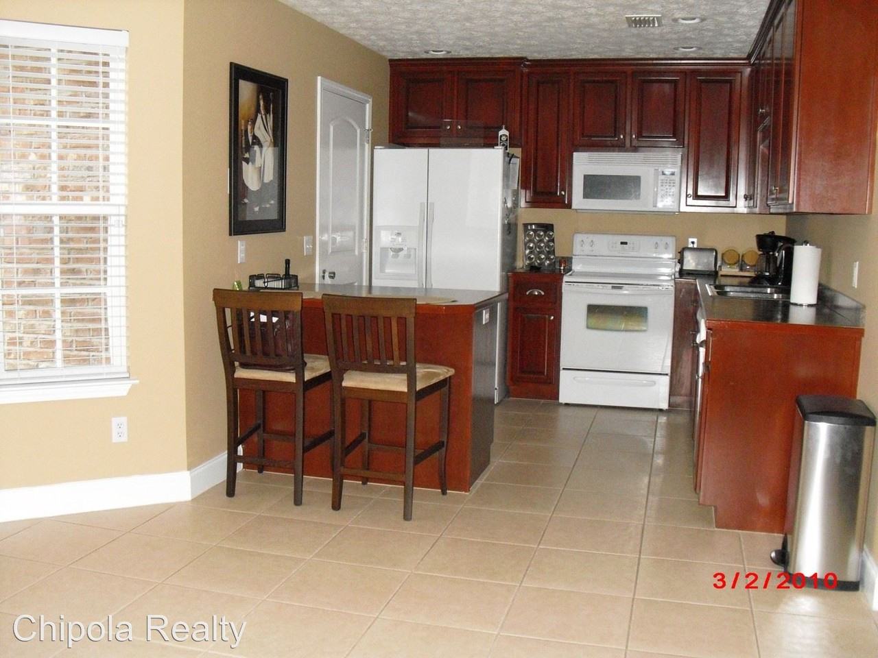 1717 Randolph Dr - Photo 2 of 3