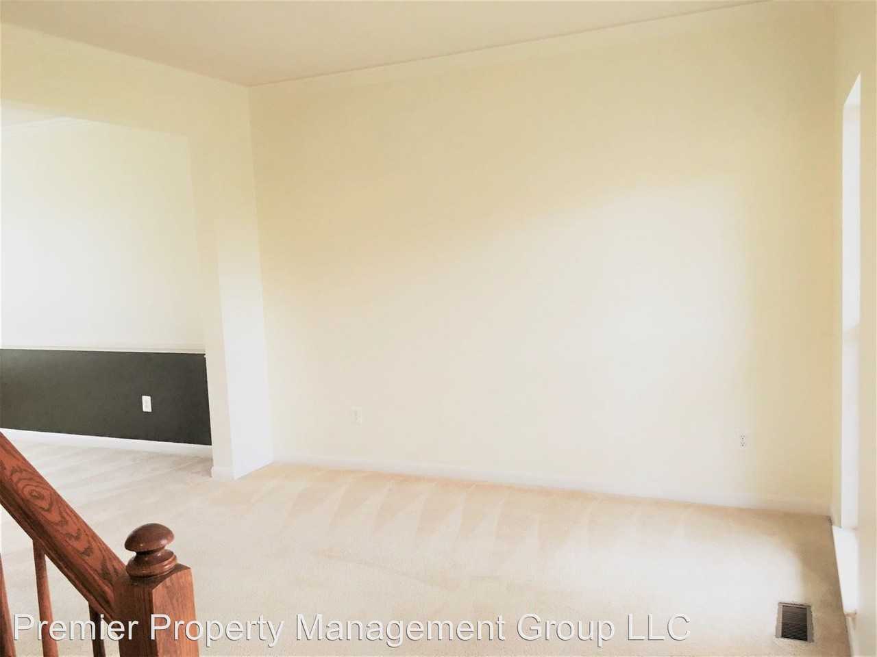11787 Fullers Lane - Photo 2 of 16