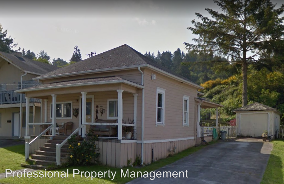 660 Orchard St - Photo 2 of 4