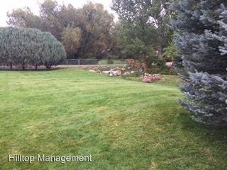 675 Country Club Dr - Photo 3 of 23