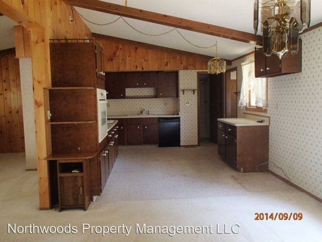 211 Birch St - Photo 3 of 10