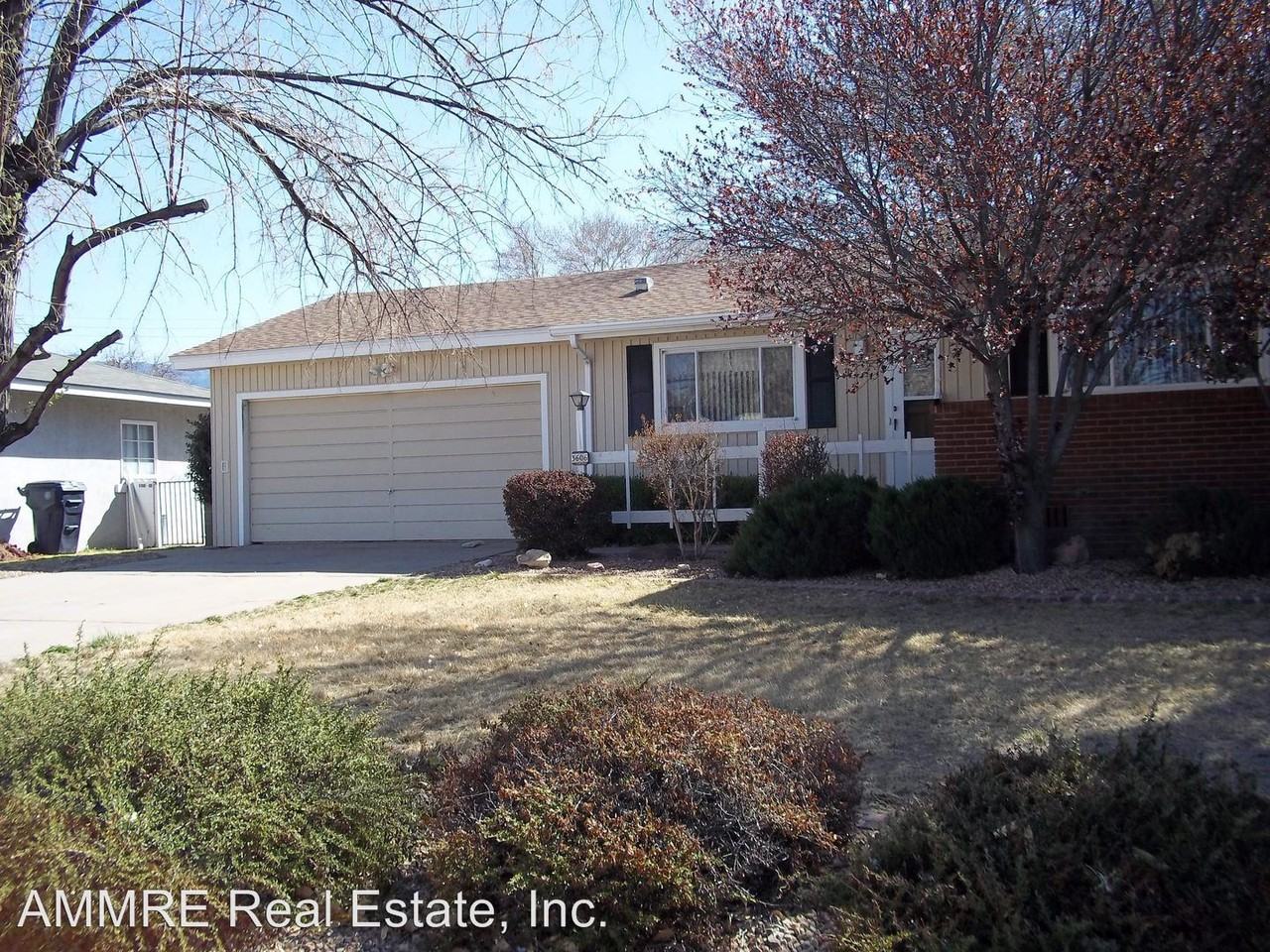 3606 Valencia Dr NE - Photo 3 of 8