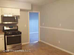 2666 Tecumseh St - Photo 3 of 7