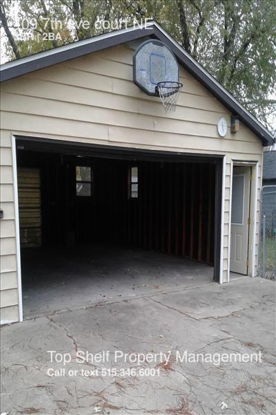 109 7th Ave Ct NE - Photo 2 of 8