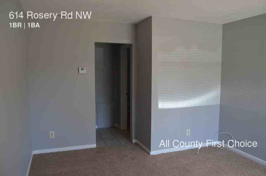 614 Rosery Rd NW - Photo 2 of 8