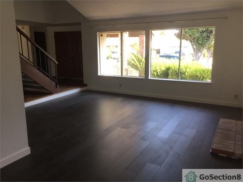 5047 Bougainvillea Dr - Photo 2 of 4