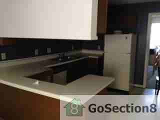 1609 Parnell St - Photo 2 of 2